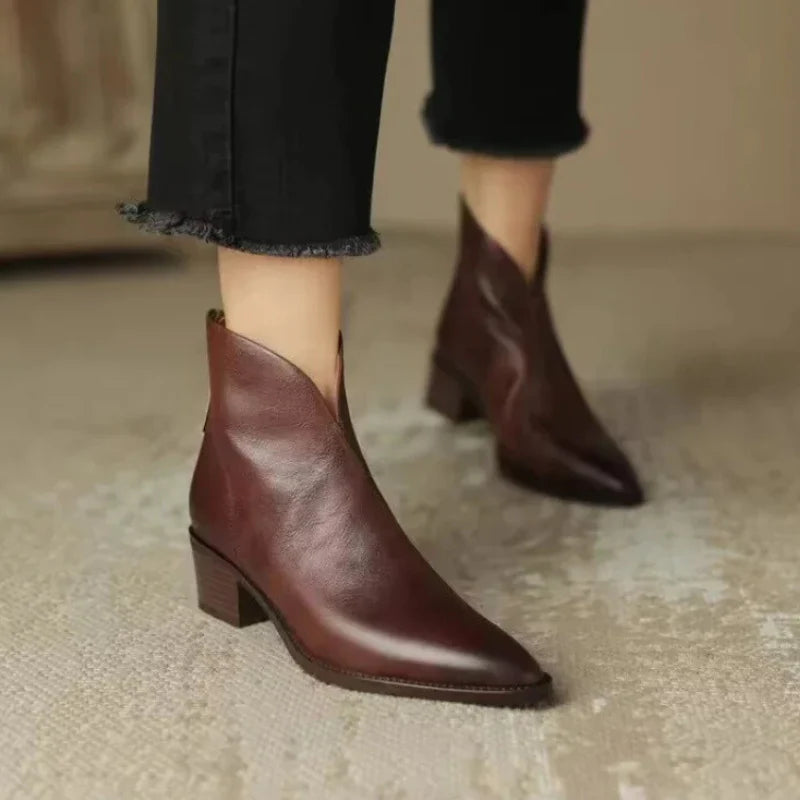 Brown / 12