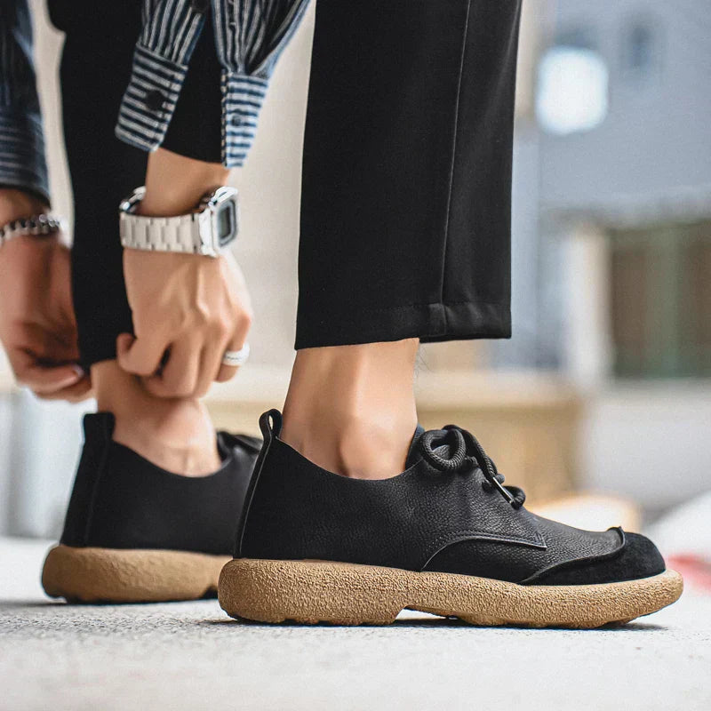 Black / 12