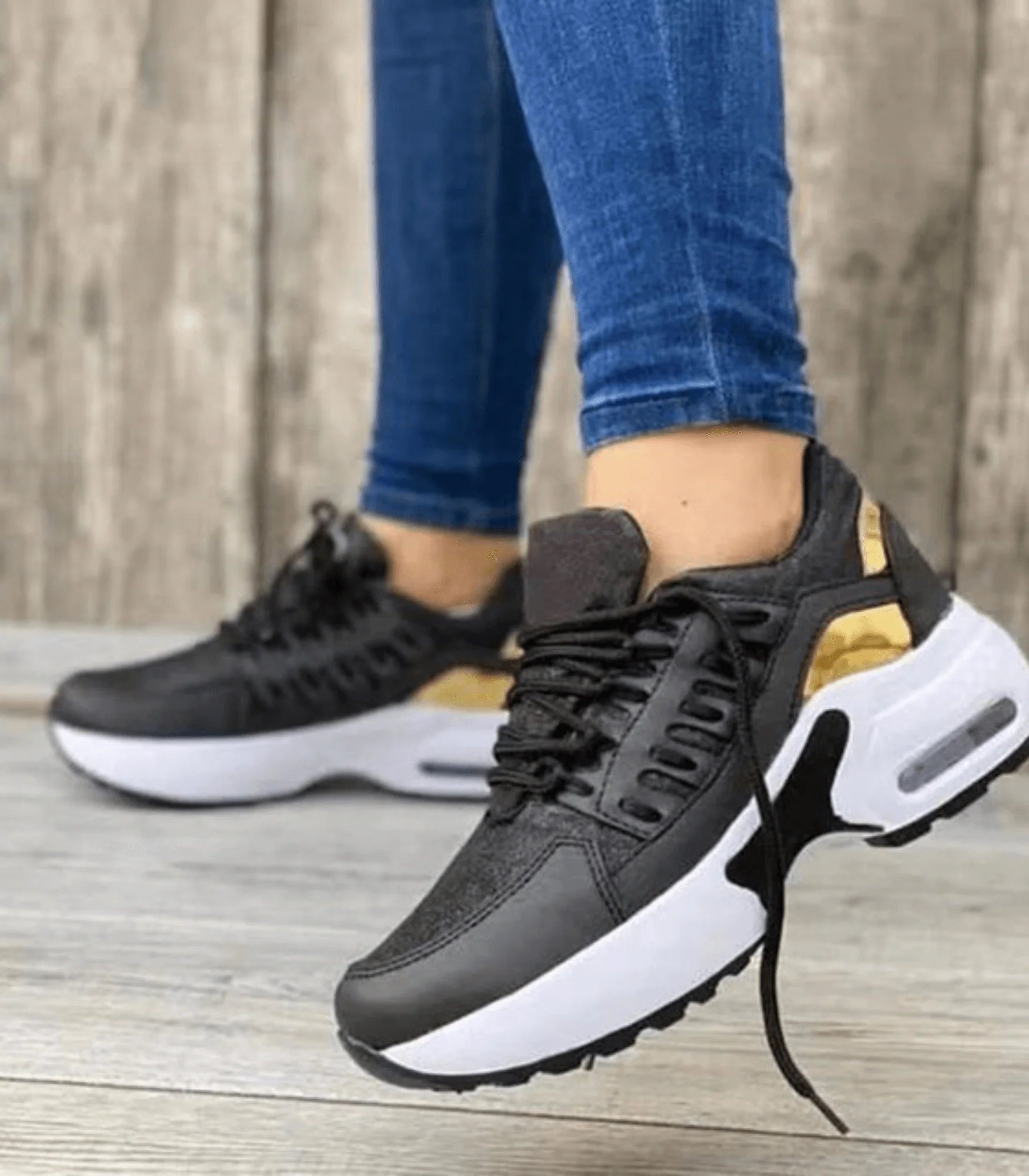 Black / 12