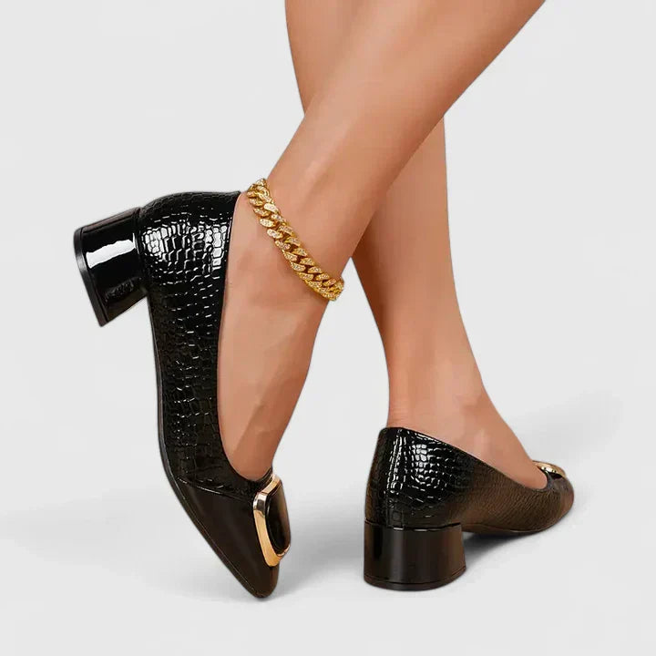 Black / 12