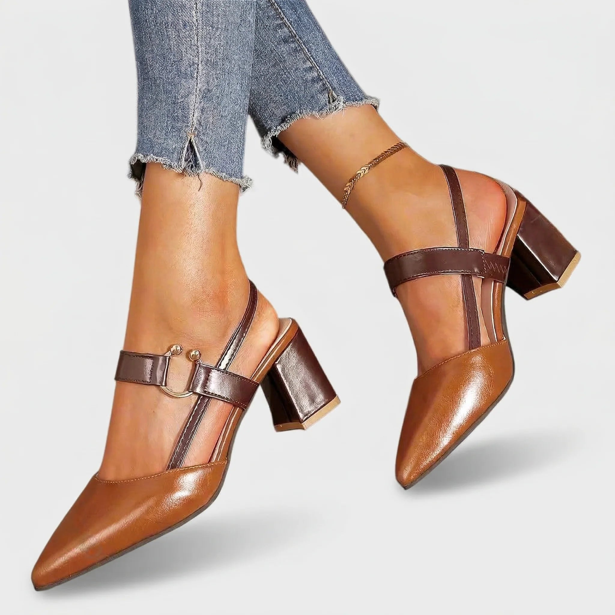 Brown / 12
