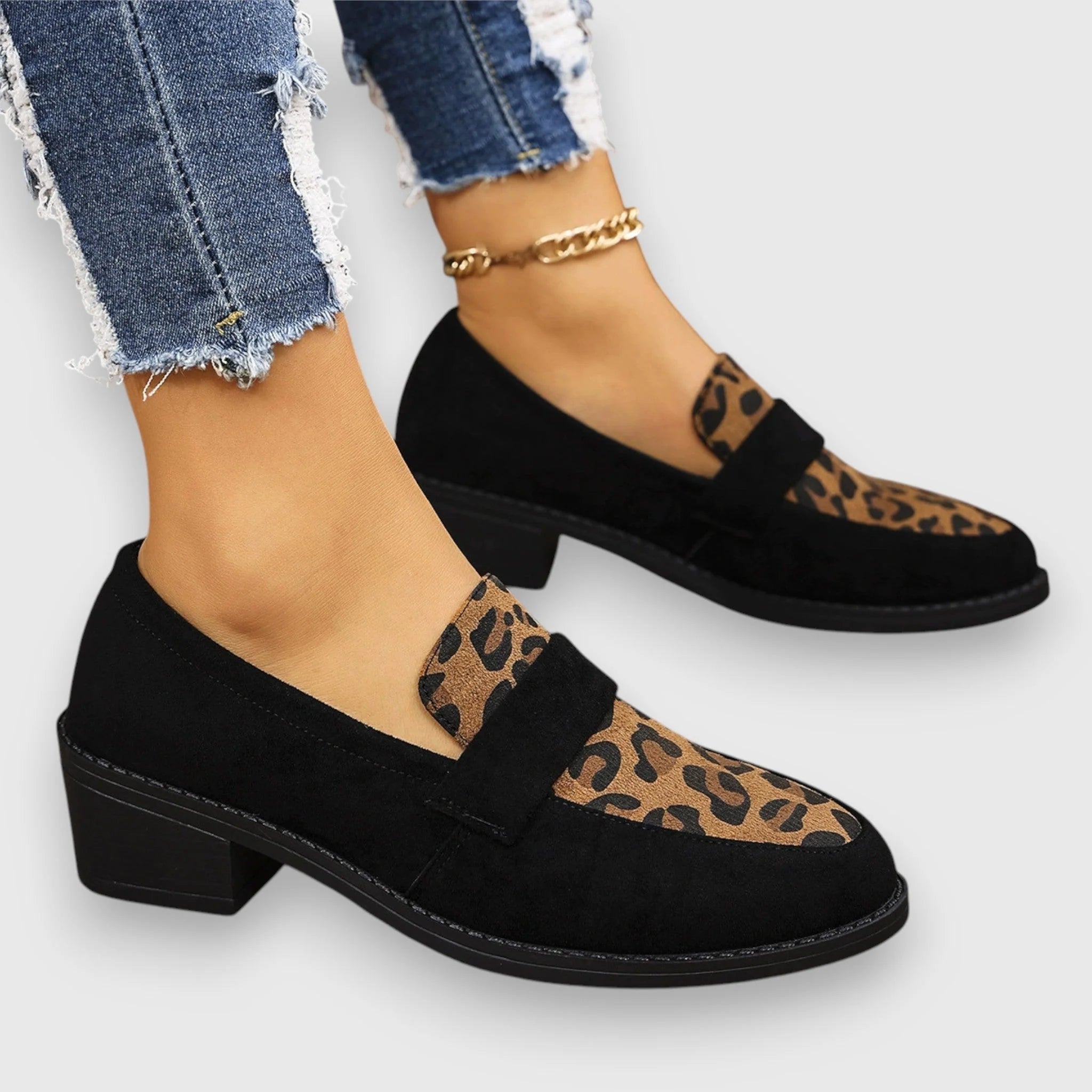 Black / 12