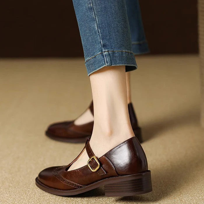 Brown / 12