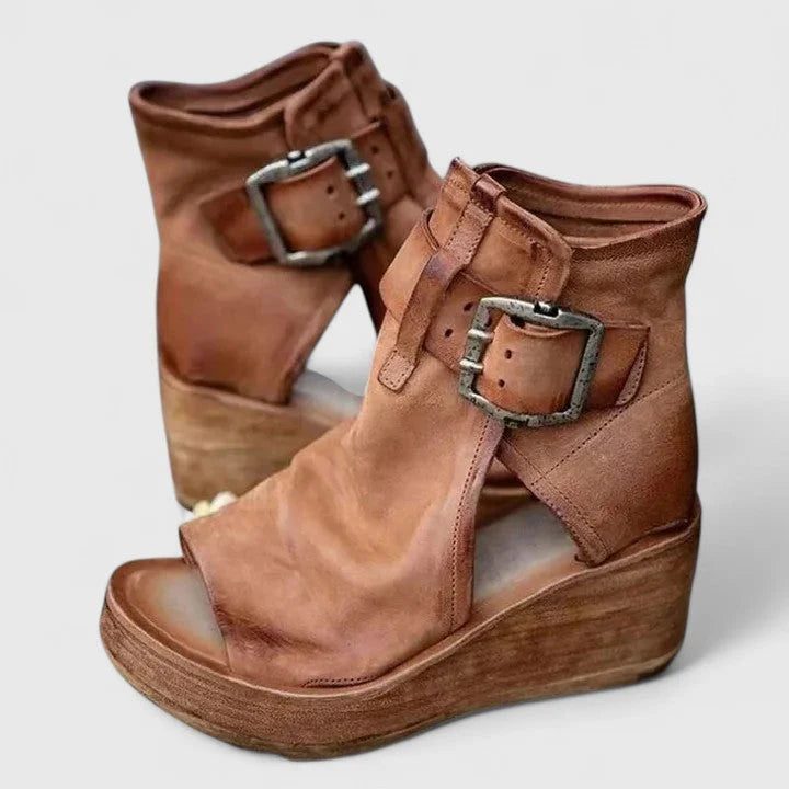 Brown / 14