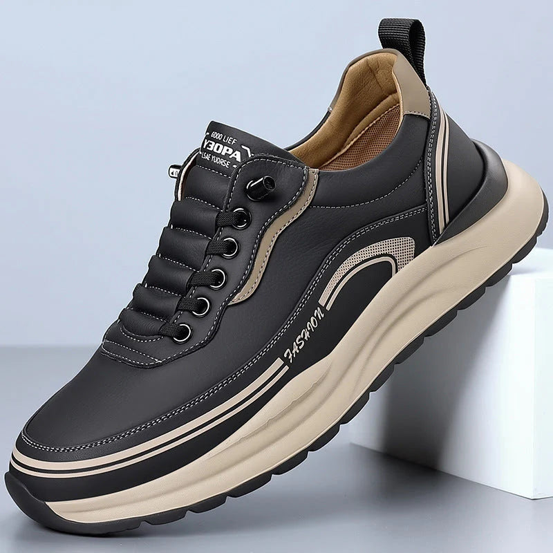 Black / 14 / Wide fit