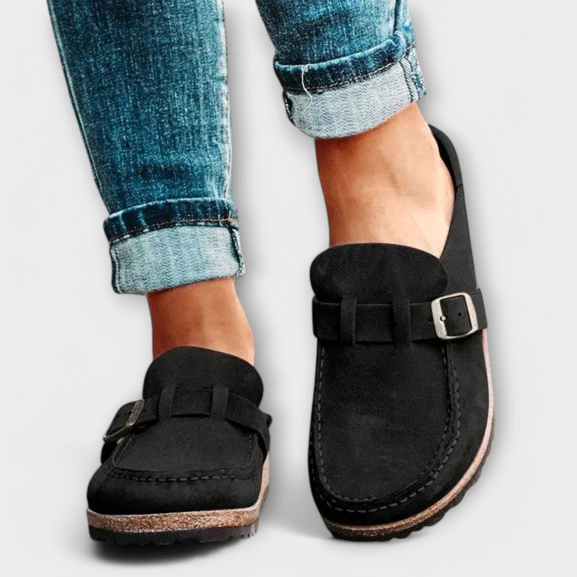 Black / 12