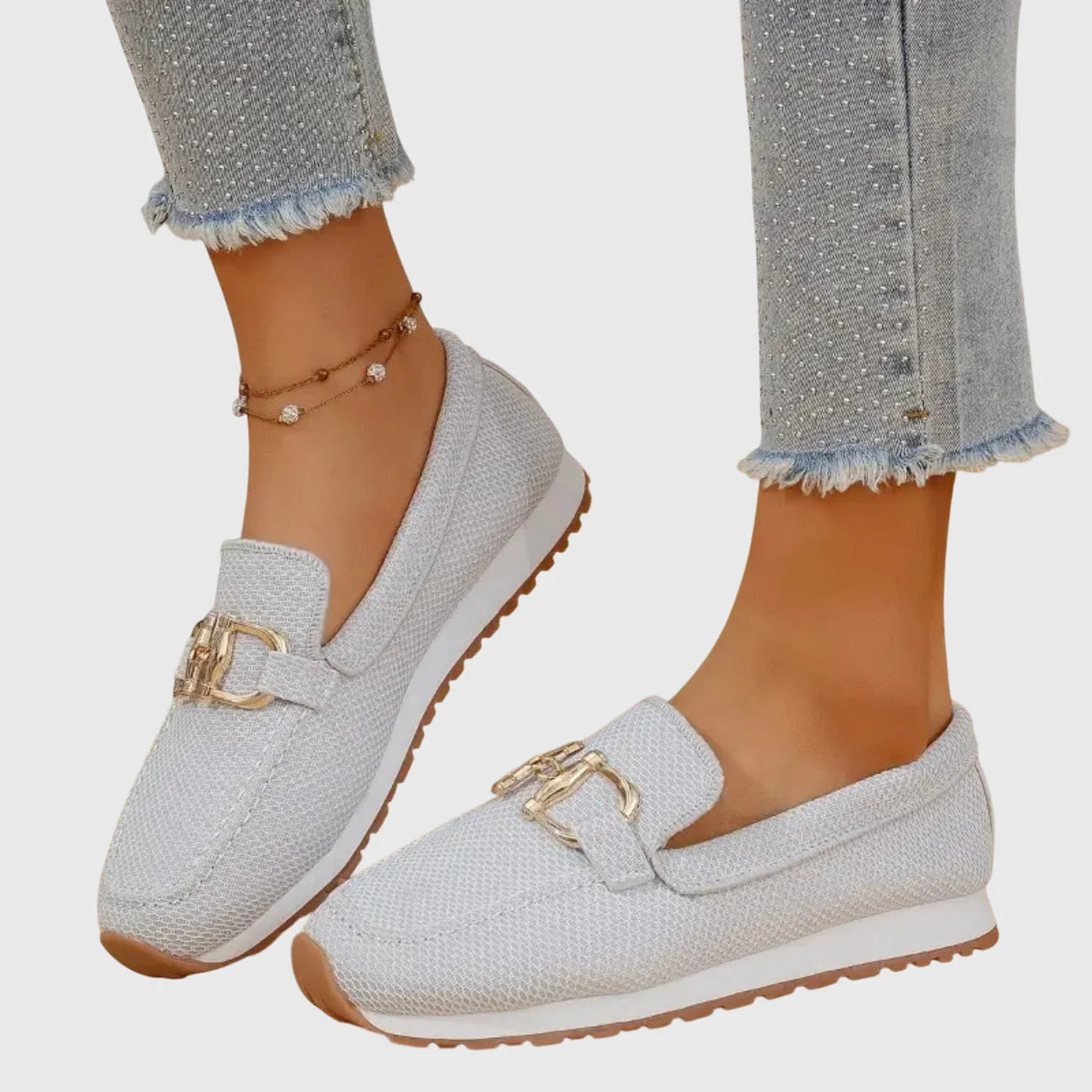 White / 12