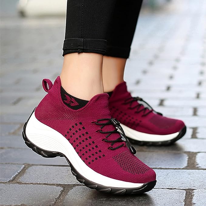Red / 12