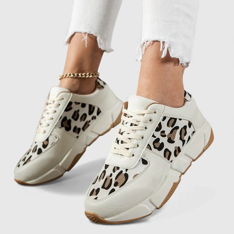 Leopard White / 12