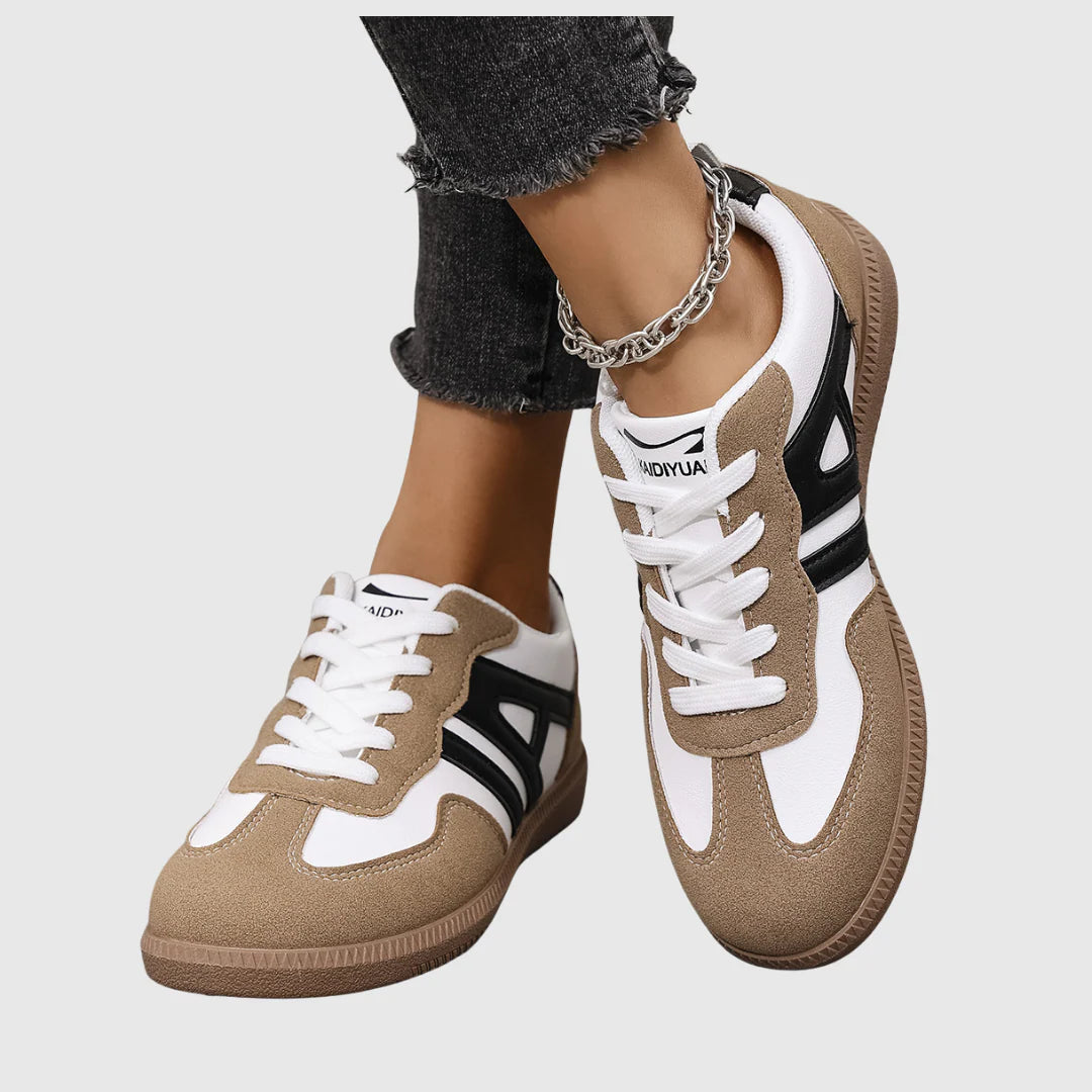 Black & Brown / 12