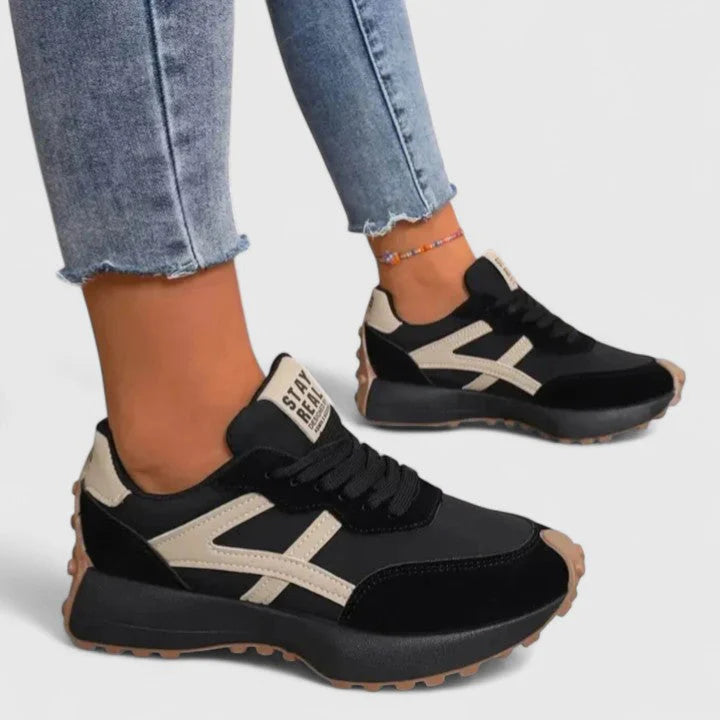 Black / Beige / 12