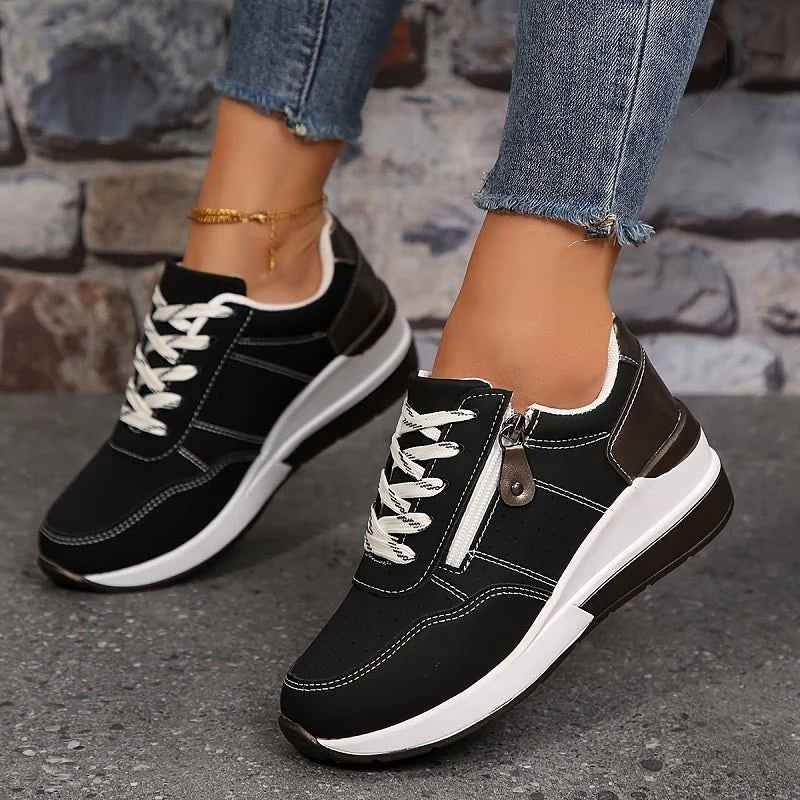 Black / 12
