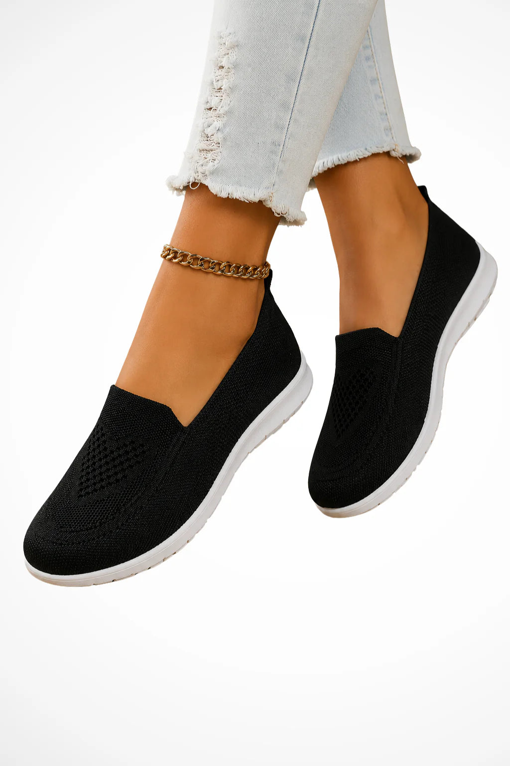 12 / Black